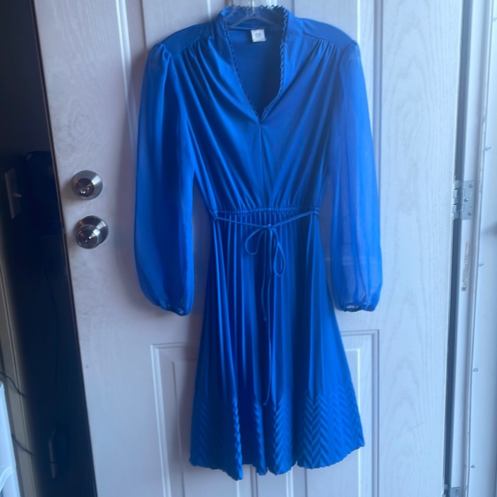 Women’s vintage dress 1960s mint condition